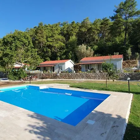 Villa Pinar Evleri *